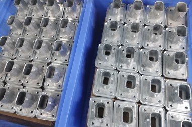 Zinc alloy die casting